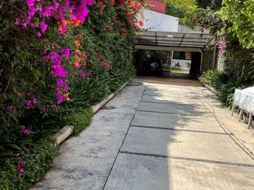 Calle Agua en Un Piso, Jardines del Pedregal