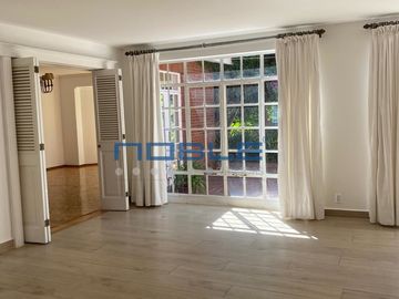 Casa en Venta, Lomas Hipodromo