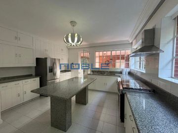 Casa en Venta, Lomas Hipodromo