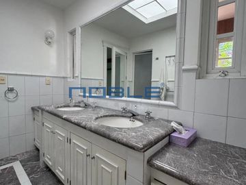 Casa en Venta, Lomas Hipodromo