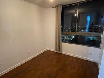 Departamento de 2D-1B-1BG, Metro Hospitales, Independencia.