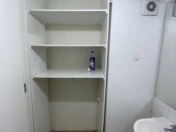 Departamento de 2D-1B-1BG, Metro Hospitales, Independencia.