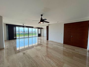 IMPRESIONANTE DEPARTAMENTO CON VISTAS PANORÁMICAS AL MAR DE CANCÚN