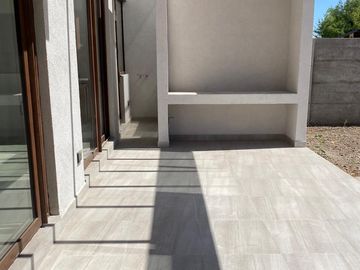 Casa nueva 140M2 4D 4B Arboretm Peñalolén