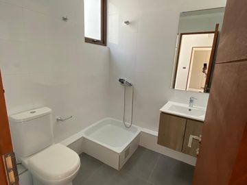Casa nueva 140M2 4D 4B Arboretm Peñalolén