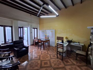 VENTA DE CASA EN CERCADO LIMA