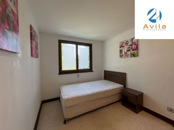 PUCON Casa en venta 4D 4B Condominio Parque Pinares a 1,5 km del centro COD.ACP0154