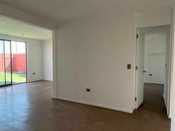 Gran Casa en Condominio Alto Cáceres, Padre Hurtado