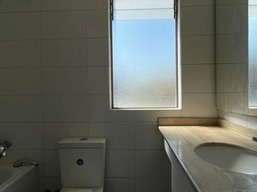 Gran Casa en Condominio Alto Cáceres, Padre Hurtado
