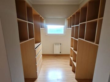 Casa en Venta– Barrio Cerrado Bosque Alto