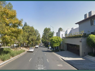 VENTA DE CASA EN PASEO DE LOS LUARES, BOSQUES DE LAS LOMAS, CUAJIMALPA DE MORELOS