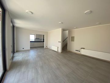 Casa Nueva 140M2 4D 4B 568M2 de Superficie / Arboretum