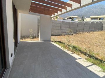 Casa Nueva 140M2 4D 4B 568M2 de Superficie / Arboretum