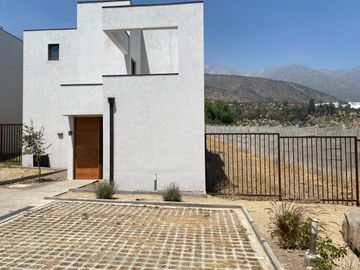 Casa Nueva 140M2 4D 4B 568M2 de Superficie / Arboretum