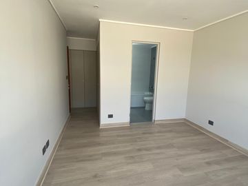 Casa Nueva 140M2 4D 4B 568M2 de Superficie / Arboretum