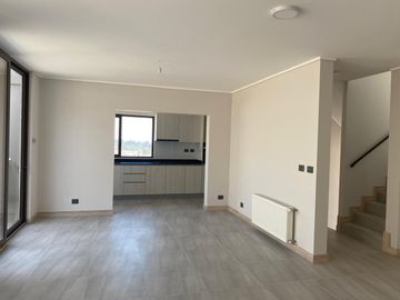 Casa Nueva 140M2 4D 4B 568M2 de Superficie / Arboretum
