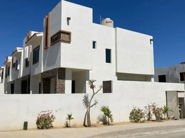 Casa en Venta en Monte Real en San José del Cabo
