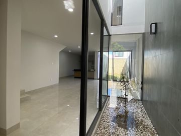CASA en Mayorazgo del carmen EN VENTA!