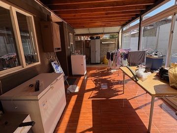 SE VENDE HERMOSA CASA 3D2B, UBICADA EN ALTOS DEL CALLE CALLE, SECTOR COLLICO, VALDIVIA.