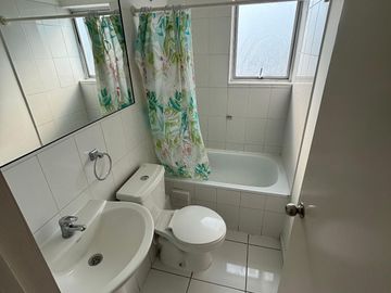 ¡Loft en venta en Playa Brava! Ideal para inversión o vivir cerca del mar