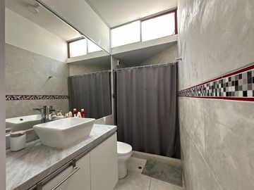 Hermosa casa  con piscina y arquitectura de lujo 🏡💎