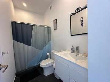 Hermosa casa  con piscina y arquitectura de lujo 🏡💎