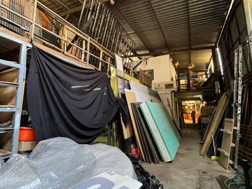 EXCELENTE BODEGA INDUSTRIAL A POCAS CUADRAS METRO COMUNA SAN MIGUEL