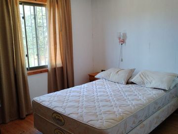 EN VENTA! BELLA CASA A PASOS DE LA PLAYA EN ALGARROBO