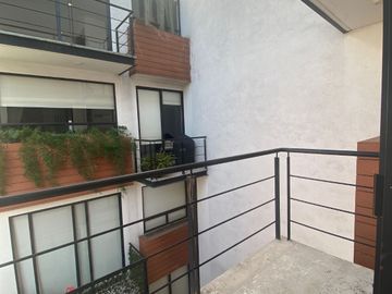 CUAUHTEMOC, EQUIPADO Y AMUEBLADO DE LUJO, 3 RECAMARAS