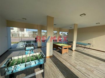 Se Vende Terreno De 713 Mt En Condomio Exclusivo Selec Holmes