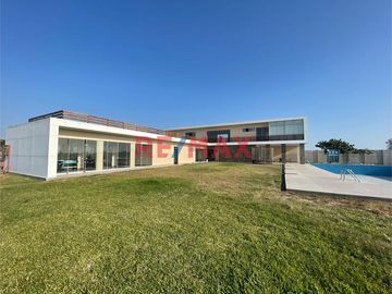 Se Vende Terreno De 713 Mt En Condomio Exclusivo Selec Holmes