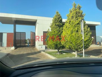Se Vende Terreno De 713 Mt En Condomio Exclusivo Selec Holmes