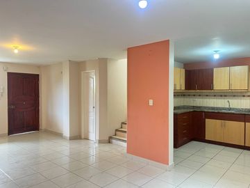 Casa en Urb. Terrazas del Conde - Manta