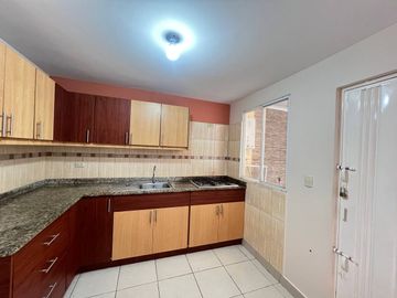 Casa en Urb. Terrazas del Conde - Manta