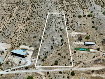 RINCONADA - VENDE TERRENO DE 10.572m2 COND. HACIENDA RINCONADA