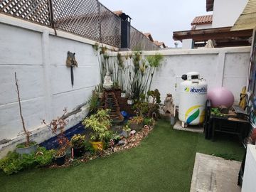 EN VENTA ACOGEDORA CASA EN SECTOR RESIDENCIAL SOLAR DE PEÑUELAS