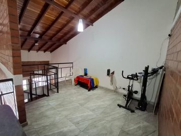 VENTA DE CASA RESERVAS DEL SAMAN CARTAGO