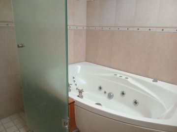 Casa en Venta en Valle Real coto Arboledas, Zapopan, Jalisco