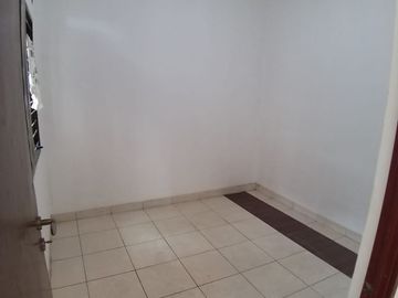 Rumah Siaphuni Di Mahagoni Graha Raya Bintaro