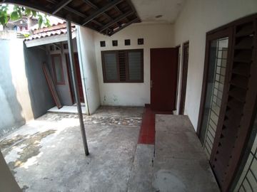 Rumah Siaphuni Di Mahagoni Graha Raya Bintaro