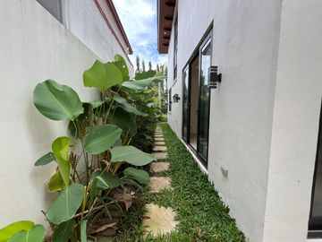South Forbes Villas Luxury Homes for Sale near Nuvali