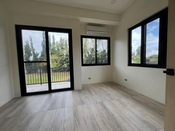 South Forbes Villas Luxury Homes for Sale near Nuvali