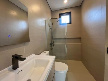 South Forbes Villas Luxury Homes for Sale near Nuvali