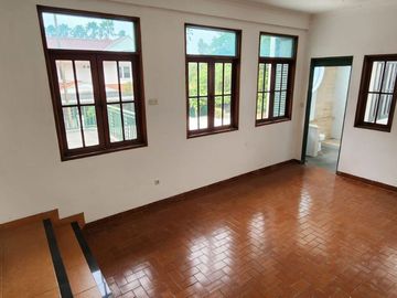 Rumah Bagus Siaphuni Di Vila Cinere Mas Jakarta Selatan