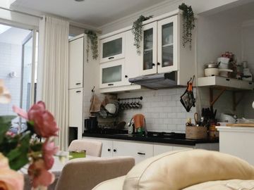 Rumah Bagus Siaphuni Ozone Residence Jakarta Selatan