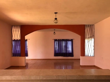 REMATO EXCELENTE RESIDENCIA EN LAGUNA DE JULUAPAN, VILLA DE ÁLVAREZ, COLIMA, C.P. 28979