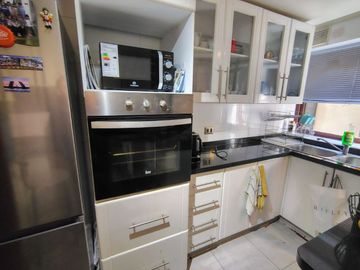 Departamento ubicado en 1er piso Isla Teja $ 210.000.000