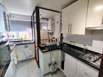 Departamento ubicado en 1er piso Isla Teja $ 210.000.000