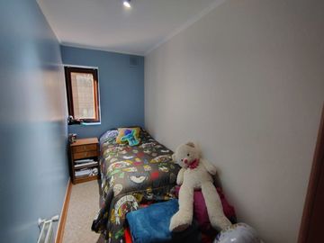 Departamento ubicado en 1er piso Isla Teja $ 210.000.000