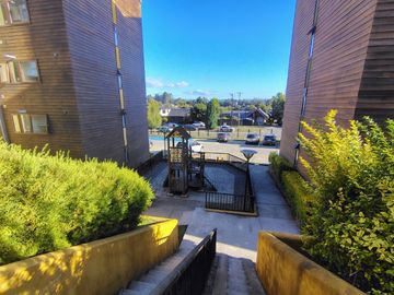 Departamento ubicado en 1er piso Isla Teja $ 210.000.000